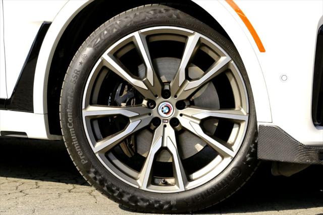 2022 BMW X7 M50i 2022 BMW X7 M50i