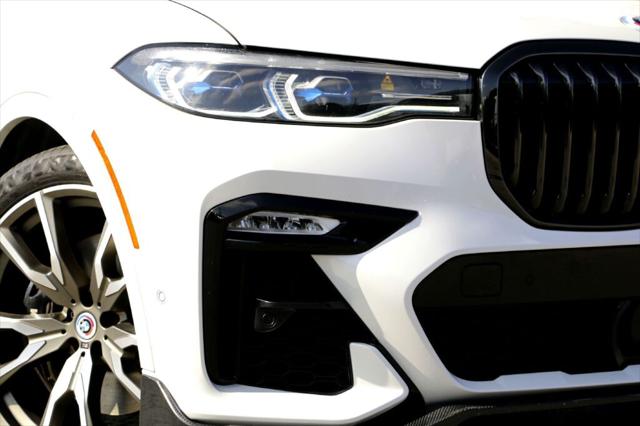 2022 BMW X7 M50i 2022 BMW X7 M50i