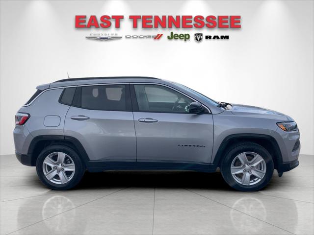 2022 Jeep Compass Latitude FWD 2022 Jeep Compass Latitude FWD