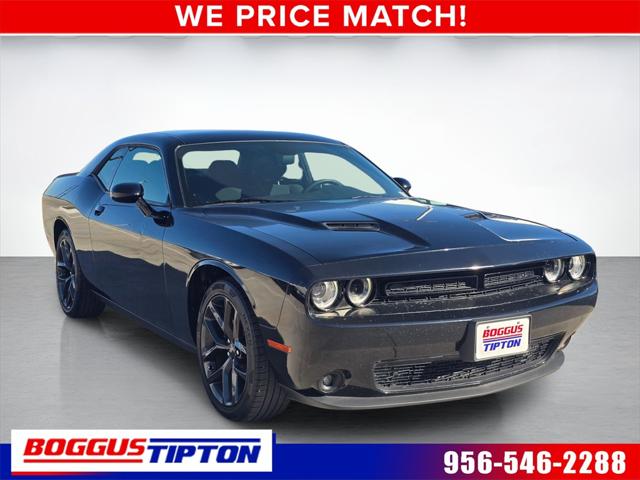 2022 Dodge Challenger SXT 2022 Dodge Challenger SXT