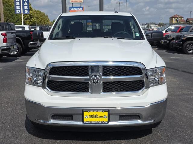 2022 RAM 1500 Classic Tradesman Crew Cab 4x2 57 Box 2022 RAM 1500 Classic Tradesman Crew Cab 4x2 57 Box