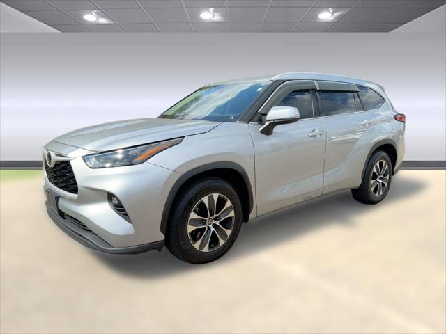 2022 Toyota Highlander XLE 2022 Toyota Highlander XLE