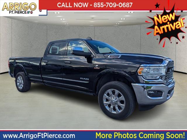 2022 RAM 3500 Limited Crew Cab 4x4 8 Box 2022 RAM 3500 Limited Crew Cab 4x4 8 Box