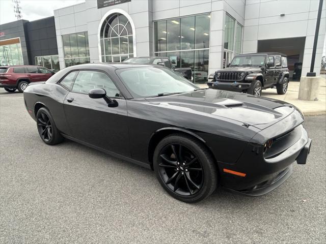 2017 Dodge Challenger SXT 2017 Dodge Challenger SXT