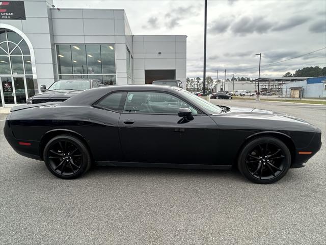 2017 Dodge Challenger SXT 2017 Dodge Challenger SXT
