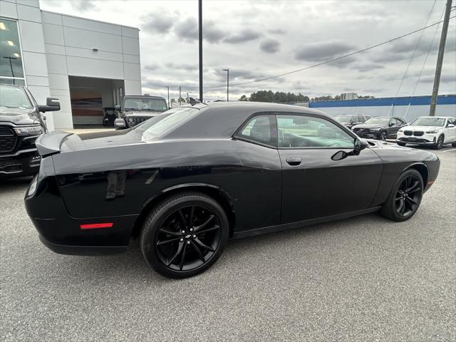 2017 Dodge Challenger SXT 2017 Dodge Challenger SXT
