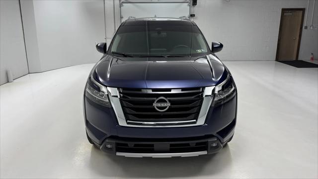 2022 Nissan Pathfinder SL 4WD 2022 Nissan Pathfinder SL 4WD