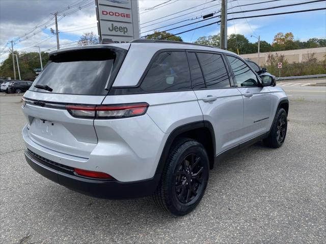 2024 Jeep Grand Cherokee Altitude 4x4