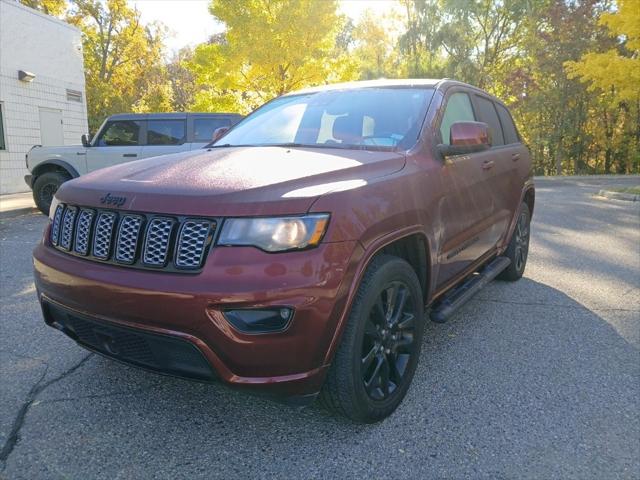 2020 Jeep Grand Cherokee Altitude 4X4 2020 Jeep Grand Cherokee Altitude 4X4