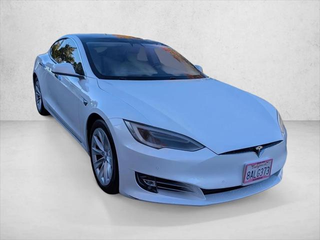 2017 Tesla Model S 90D 2017 Tesla Model S 90D
