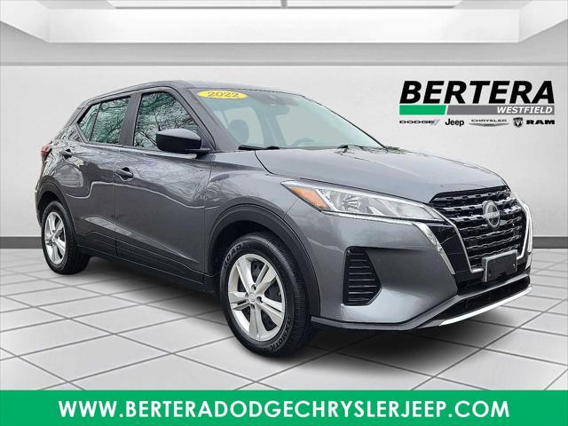 2022 Nissan Kicks S Xtronic CVT