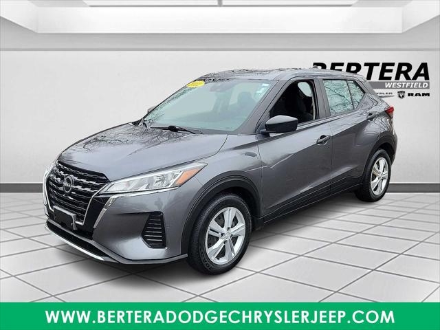 2022 Nissan Kicks S Xtronic CVT