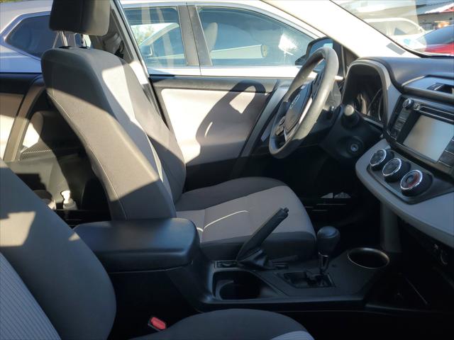 2015 Toyota RAV4 LE 2015 Toyota RAV4 LE