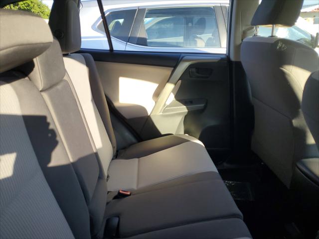 2015 Toyota RAV4 LE 2015 Toyota RAV4 LE