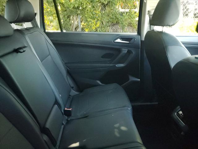 2018 Volkswagen Tiguan 2.0T SE 2018 Volkswagen Tiguan 2.0T SE