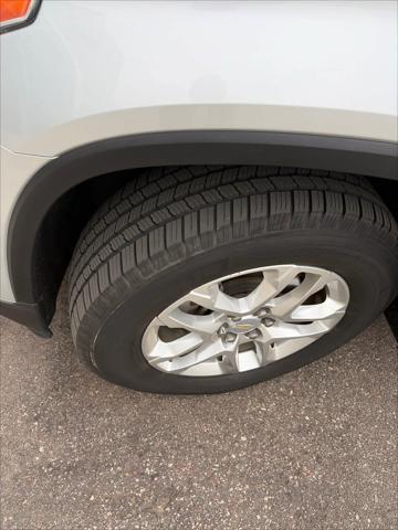 2020 Chevrolet Traverse FWD LT Leather