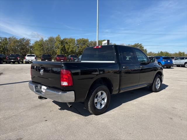 2021 RAM 1500 Classic Tradesman Crew Cab 4x4 57 Box 2021 RAM 1500 Classic Tradesman Crew Cab 4x4 57 Box
