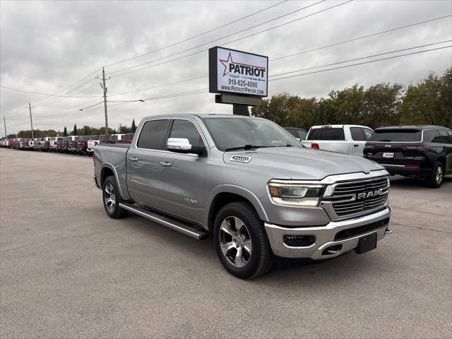 2019 RAM 1500 Laramie Crew Cab 4x4 57 Box 2019 RAM 1500 Laramie Crew Cab 4x4 57 Box
