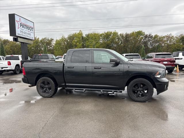 2018 RAM 1500 Big Horn Crew Cab 4x4 57 Box