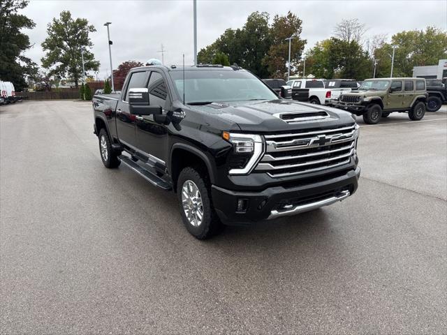 2024 Chevrolet Silverado 2500HD 4WD Crew Cab Standard Bed High Country