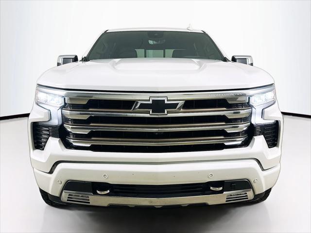 2022 Chevrolet Silverado 1500 4WD Crew Cab Short Bed High Country 2022 Chevrolet Silverado 1500 4WD Crew Cab Short Bed High Country