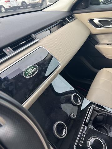 2020 Land Rover Range Rover Velar P250 R-Dynamic S 2020 Land Rover Range Rover Velar P250 R-Dynamic S