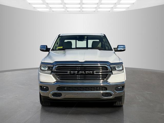 2019 RAM 1500 Laramie Crew Cab 4x4 57 Box 2019 RAM 1500 Laramie Crew Cab 4x4 57 Box