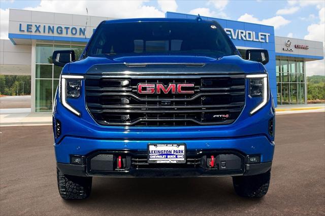 2023 GMC Sierra 1500 4WD Crew Cab Short Box AT4