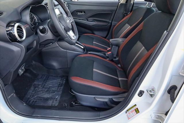 2025 Nissan Versa 1.6 SR