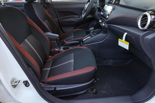 2025 Nissan Versa 1.6 SR