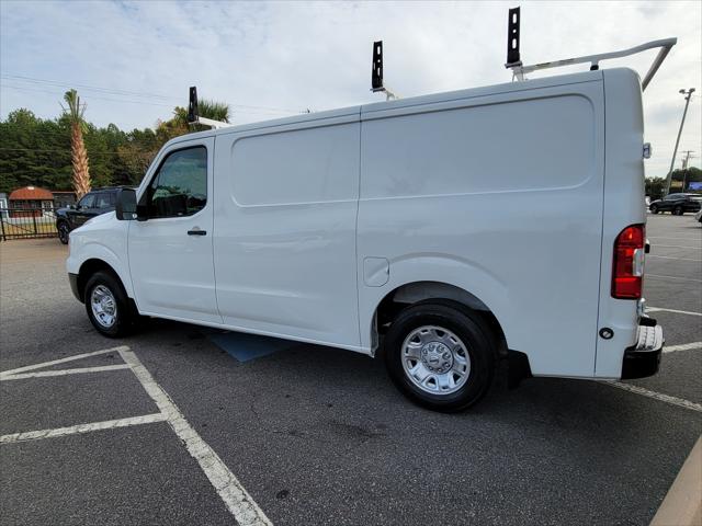 2020 Nissan 1500 SV Standard Roof V6