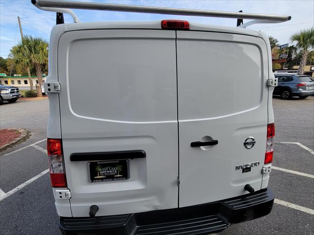 2020 Nissan 1500 SV Standard Roof V6