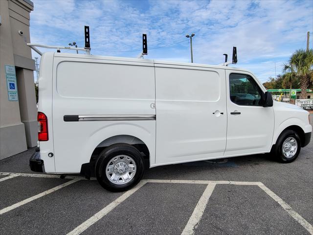 2020 Nissan 1500 SV Standard Roof V6