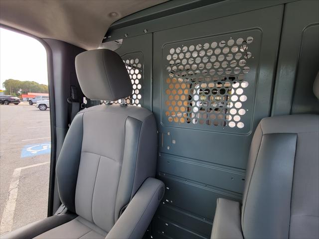 2020 Nissan 1500 SV Standard Roof V6