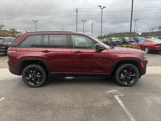 2025 Jeep Grand Cherokee Altitude X 4x4
