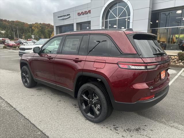 2025 Jeep Grand Cherokee Altitude X 4x4