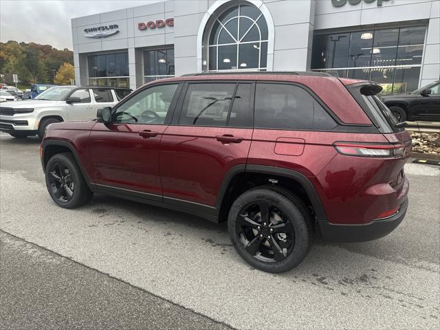 2025 Jeep Grand Cherokee Altitude X 4x4