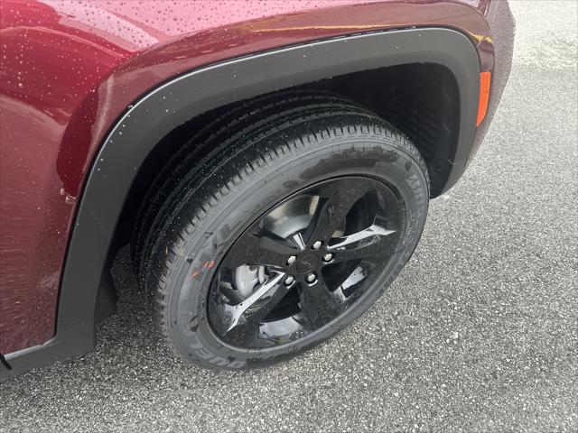 2025 Jeep Grand Cherokee Altitude X 4x4