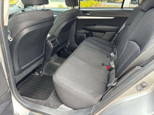 2010 Subaru Outback 2.5i Premium
