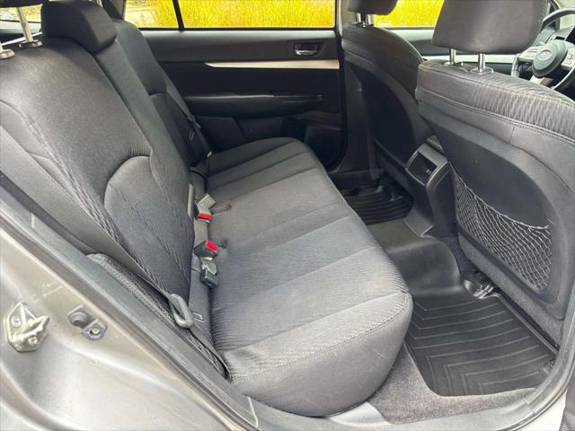 2010 Subaru Outback 2.5i Premium