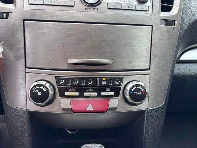 2010 Subaru Outback 2.5i Premium