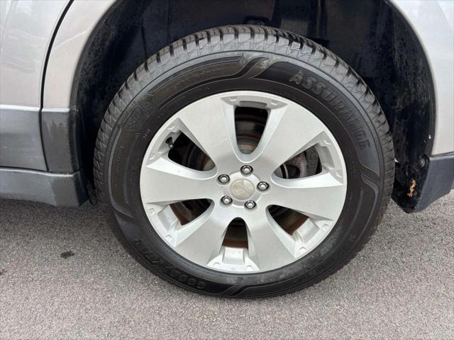 2010 Subaru Outback 2.5i Premium