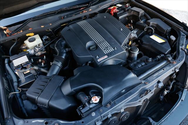 2000 Toyota Crown Majesta RHD