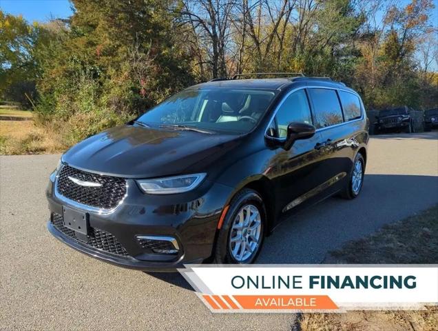 2022 Chrysler Pacifica Touring L for sale in Jordan, MN