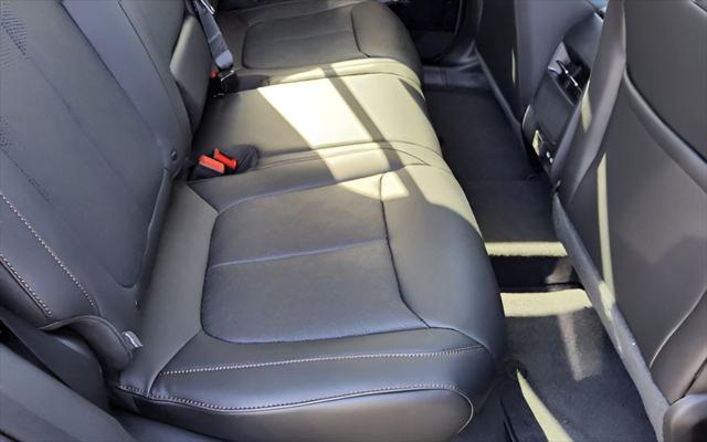 2026 Jeep Cherokee Overland 4x4