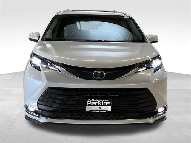 2024 Toyota Sienna XLE