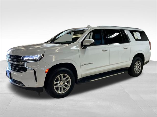 2023 Chevrolet Suburban 4WD LT