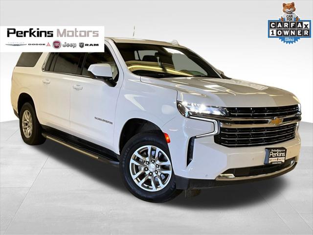 2023 Chevrolet Suburban 4WD LT