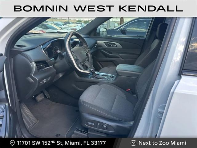 2022 Chevrolet Traverse FWD LT Cloth 2022 Chevrolet Traverse FWD LT Cloth