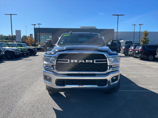 2024 RAM 2500 Big Horn Crew Cab 4x4 64 Box 2024 RAM 2500 Big Horn Crew Cab 4x4 64 Box